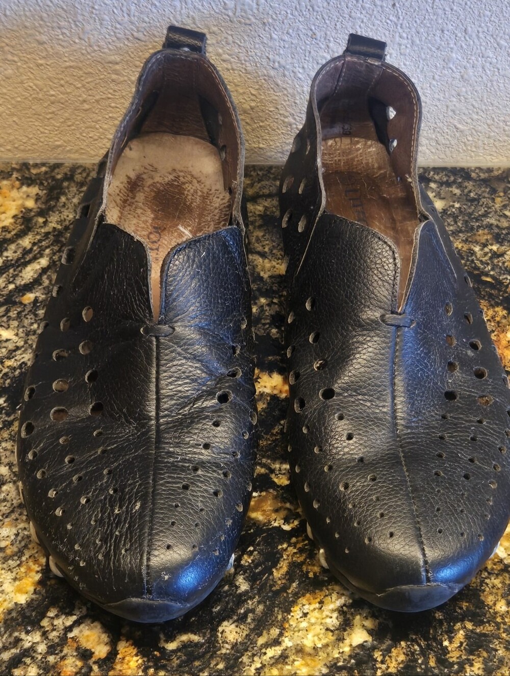 Litfoot Italian Leather Fashion Sneaker shoe. LF 9010-5. Black.